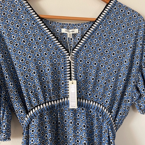 NWT. Blue floral midi dress. Max Studio. Size small. - Picture 3 of 7